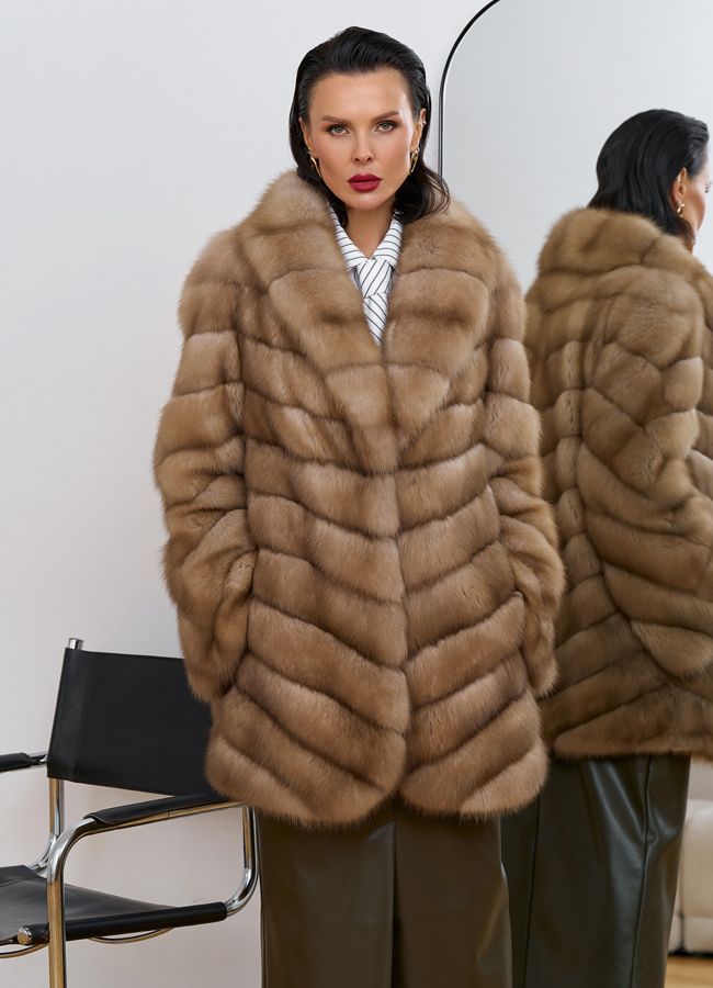 Женская шуба из куницы с воротником шаль модель № 31728 универмаг малина