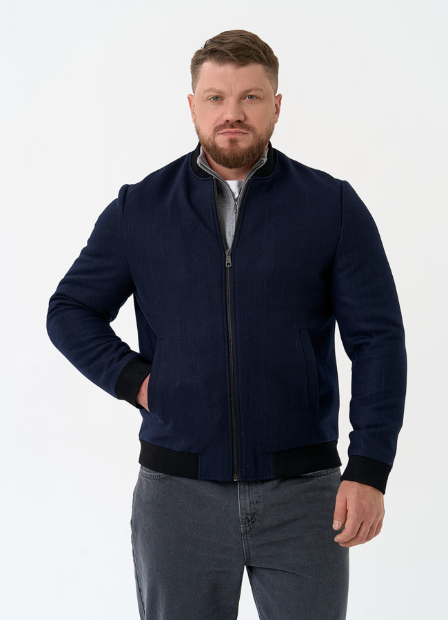 Мужское укороченное пальто бомбер модель № 32894 меха малина