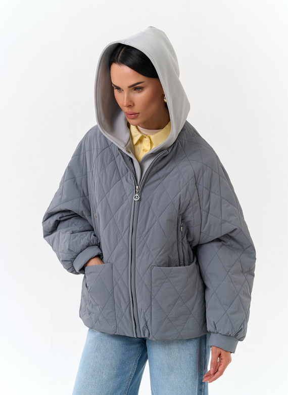 Женская куртка с трикотажным капюшоном