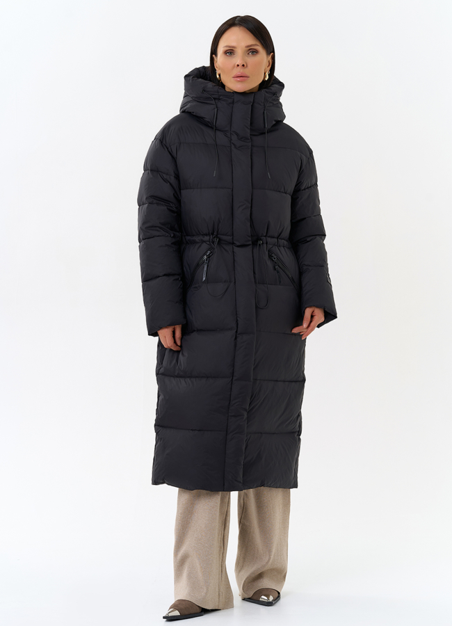 Женский пуховик черного цвета с капюшоном модель № 31935 меха малина