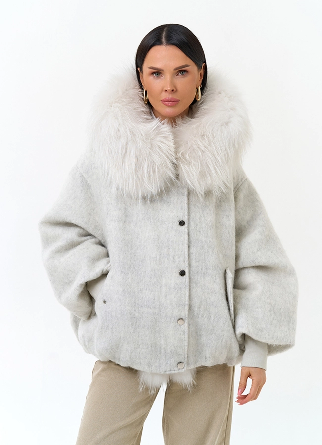 Женский пуховик с отделкой из меха енота модель № 34265 универмаг малина фото