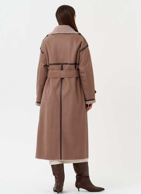 Женская дубленка из эко кожи с английским воротником