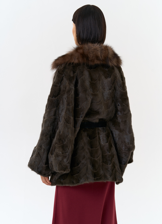 фото Шуба из меха норки с воротником из меха лисы модель № 31300