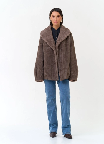 Женская куртка из эко меха