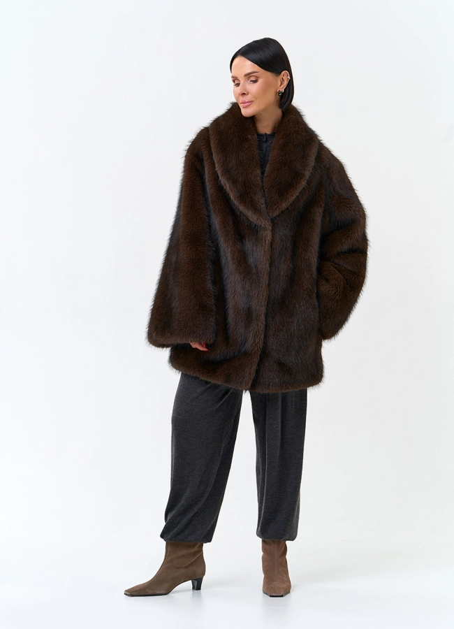 Женская шуба из эко меха модель № 33971 универмаг малина