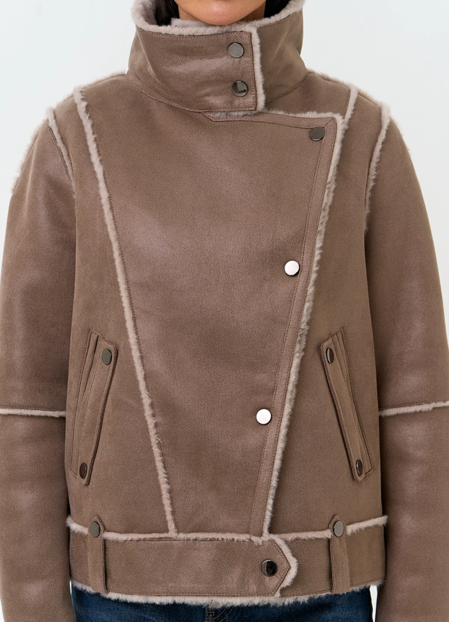Женская дубленка из эко замши модель № 33908 универмаг малина