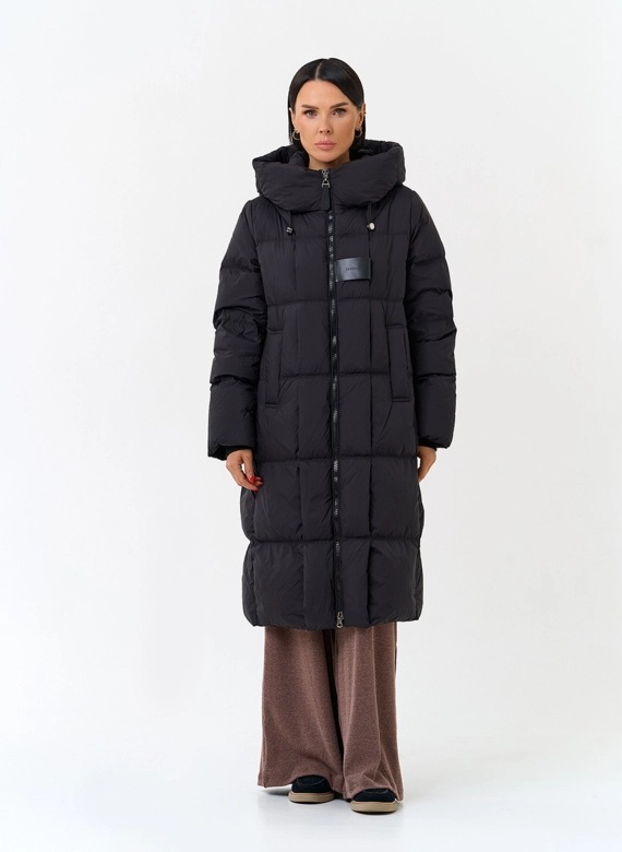 Женский пуховик с капюшоном