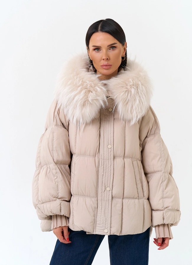 Женский пуховик с мехом енота на капюшоне модель № 34138 универмаг малина