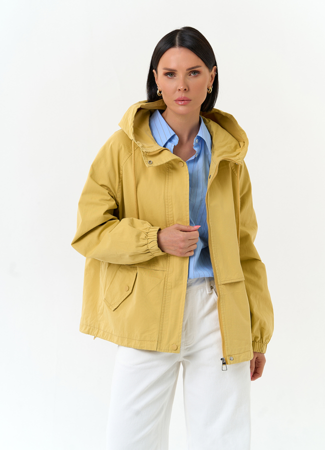 Женская ветровка с капюшоном модель № 33159 меха малина