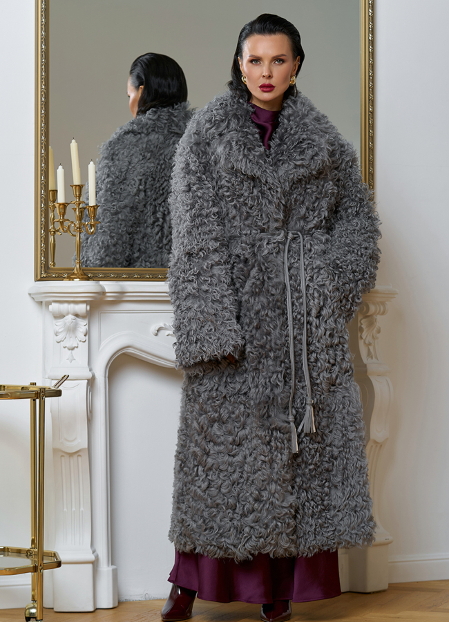 Женская двухсторонняя дубленка с английским воротником модель № 31631 меха малина