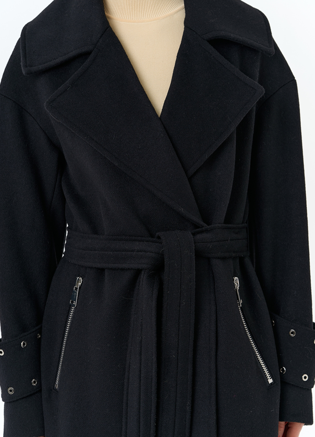 Женское пальто черного цвета модель № 32652 универмаг малина