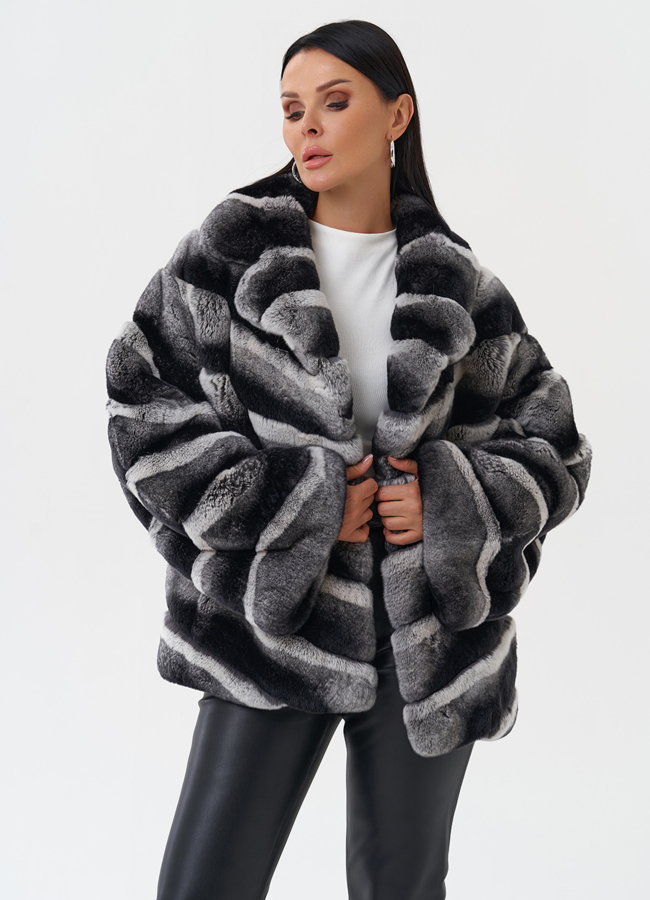 Женская шуба из меха кролика модель № 111 универмаг малина