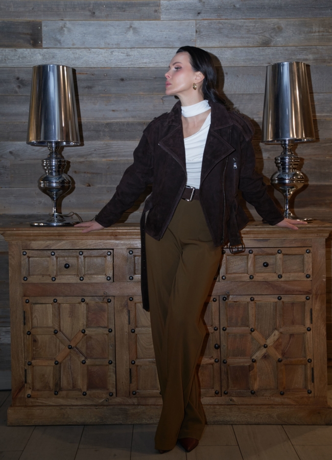 Куртка женская из замши модель № 29920 в рассрочку