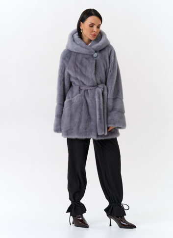 Шуба из меха норки с капюшоном