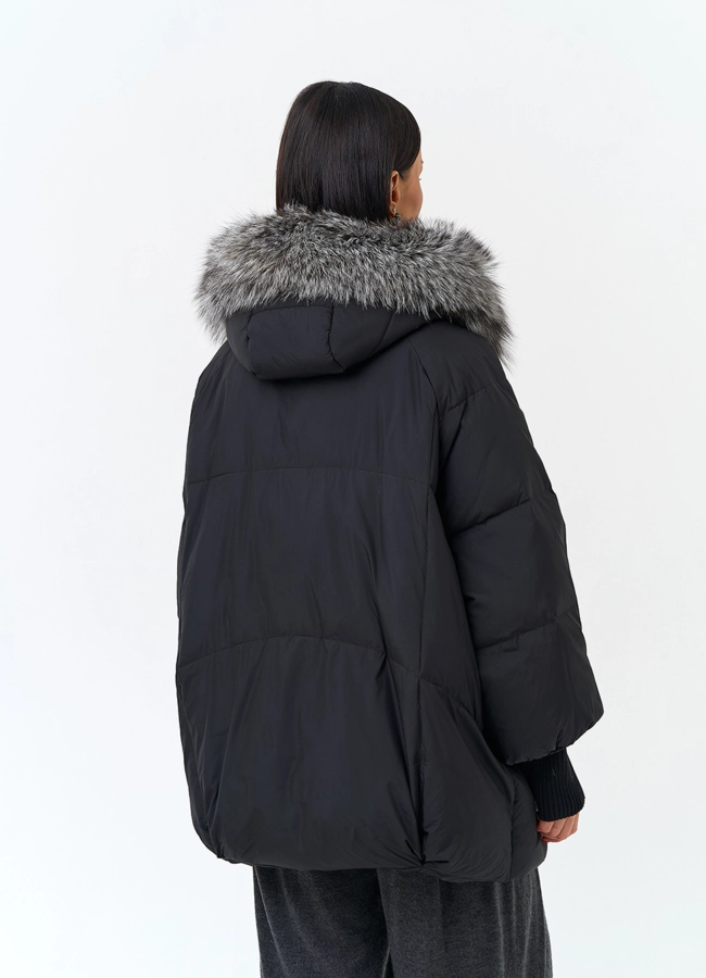 фото Женский пуховик с мехом чернобурки на капюшоне модель № 33963