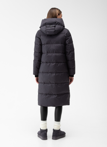 Пуховик женский с капюшоном 