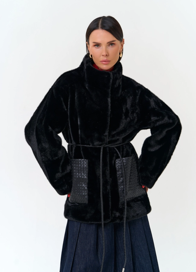 Женская куртка из эко меха модель № 33884 универмаг малина