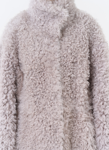 Женская двухсторонняя дубленка с воротником стойкой