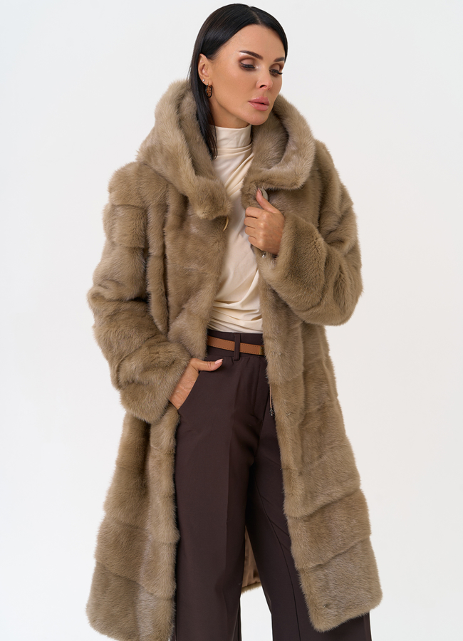 Шуба из норки бежевого цвета модель № 31332 универмаг малина